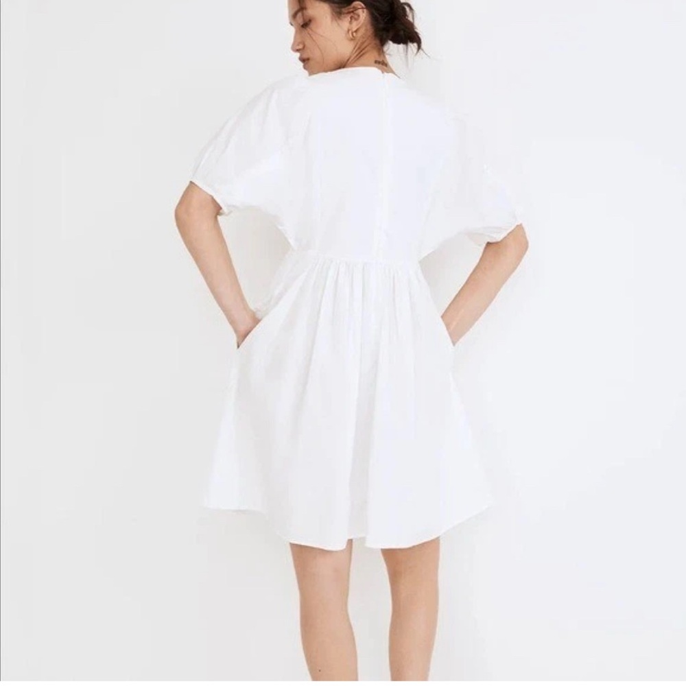 Madewell White Embroidered Smocked Dress Size Medium - Picture 5 of 6